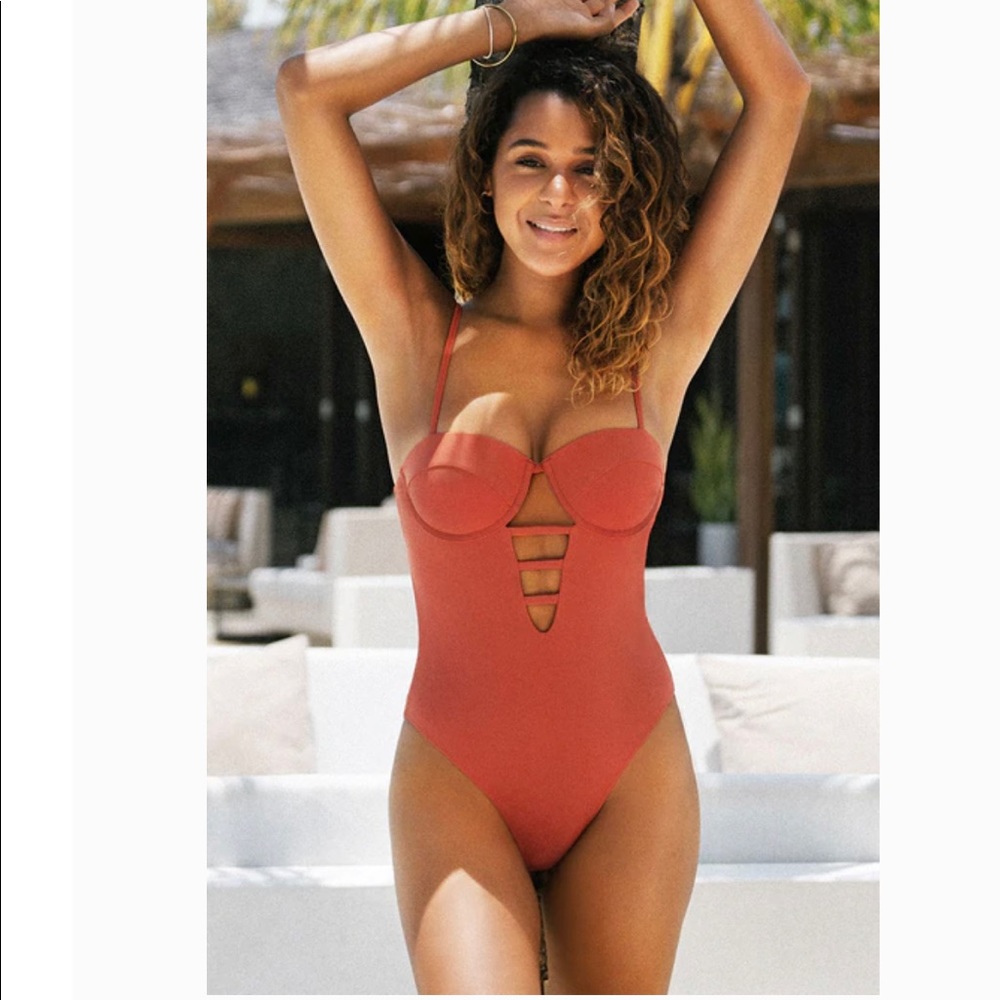 Cupshe Eliana Cutout One Piece Swimsuit